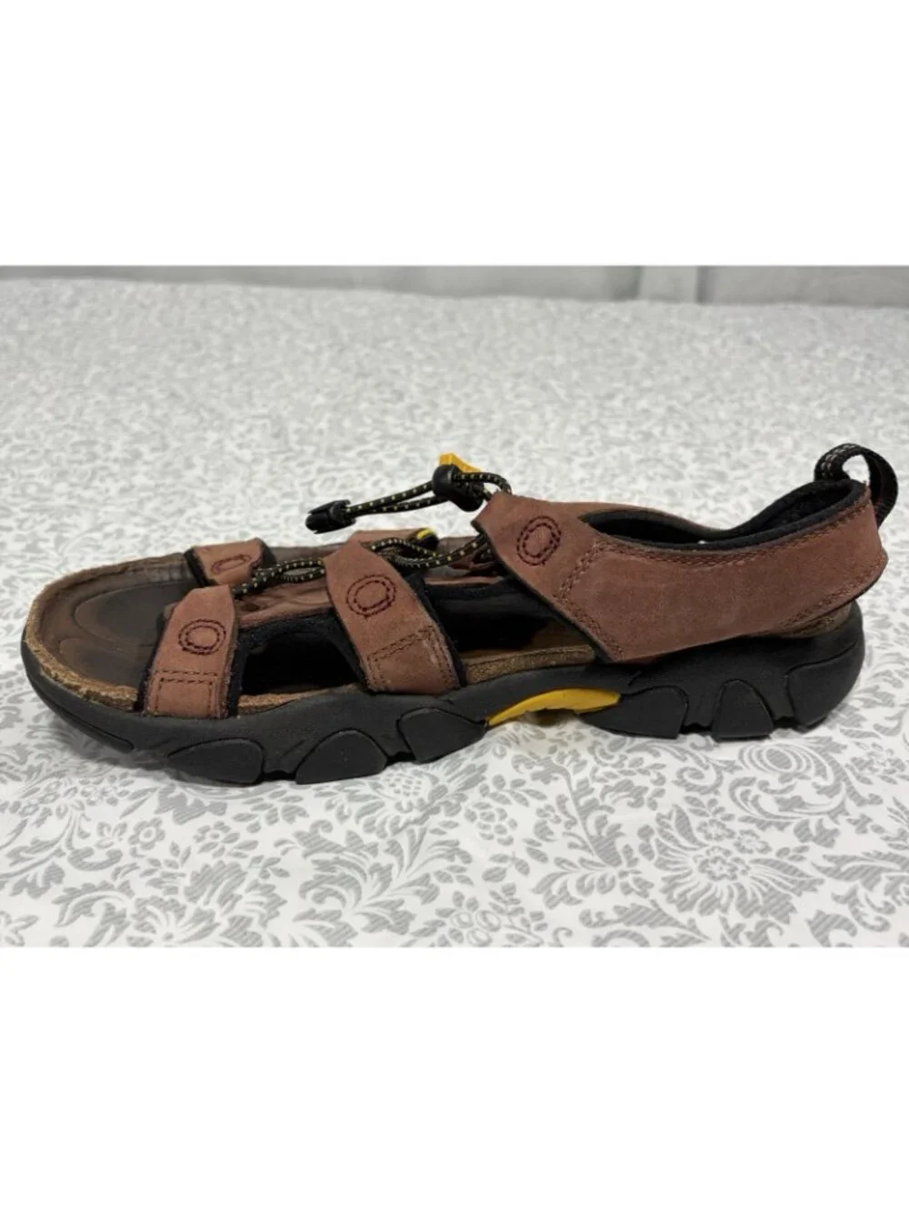 Keen Newport Men's Size 9.5 Waterproof Hiking Sandal Shoes Brown Leather